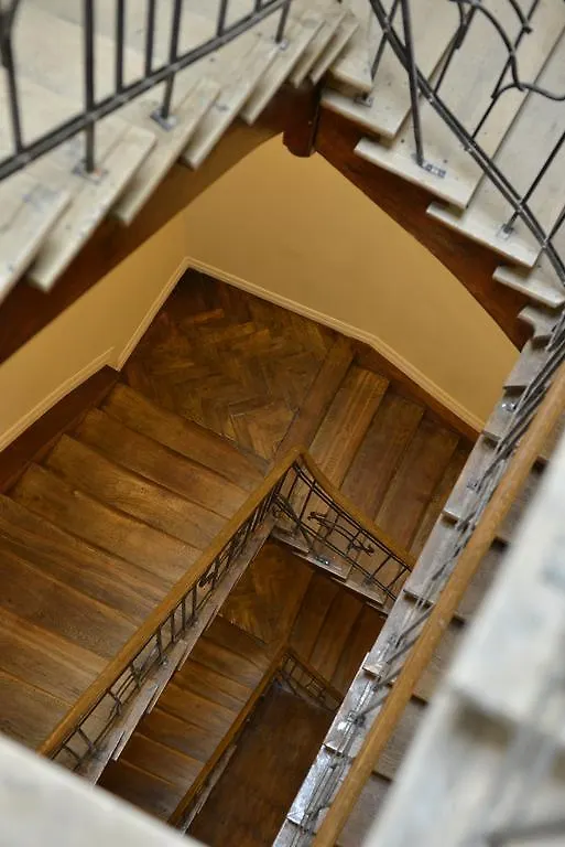 On The Square Hotel Lviv